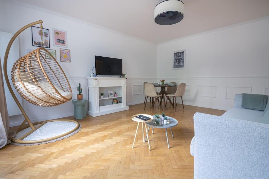 The Smile House // Bussy-Saint-Georges Apartment Luaran gambar
