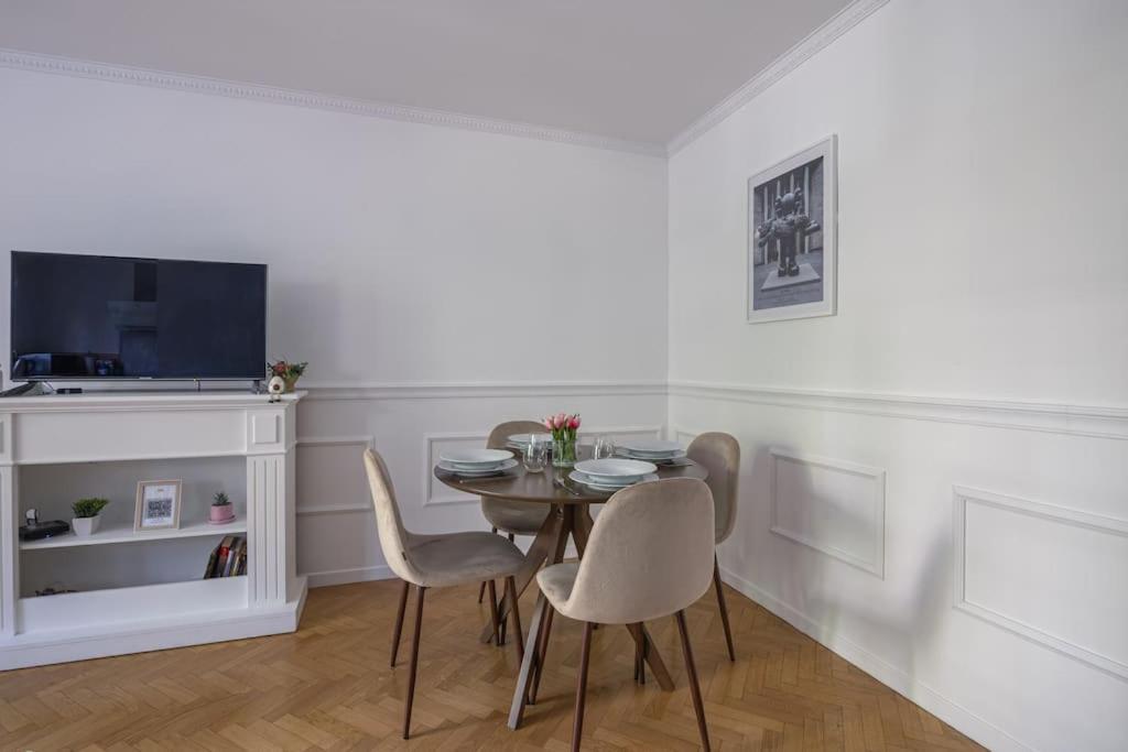 The Smile House // Bussy-Saint-Georges Apartment Luaran gambar